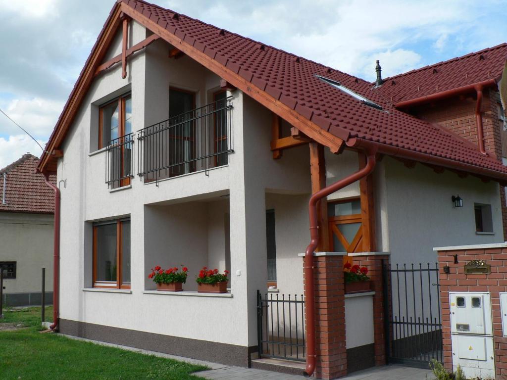 Oazis Apartmanok Mórahalom エクステリア 写真