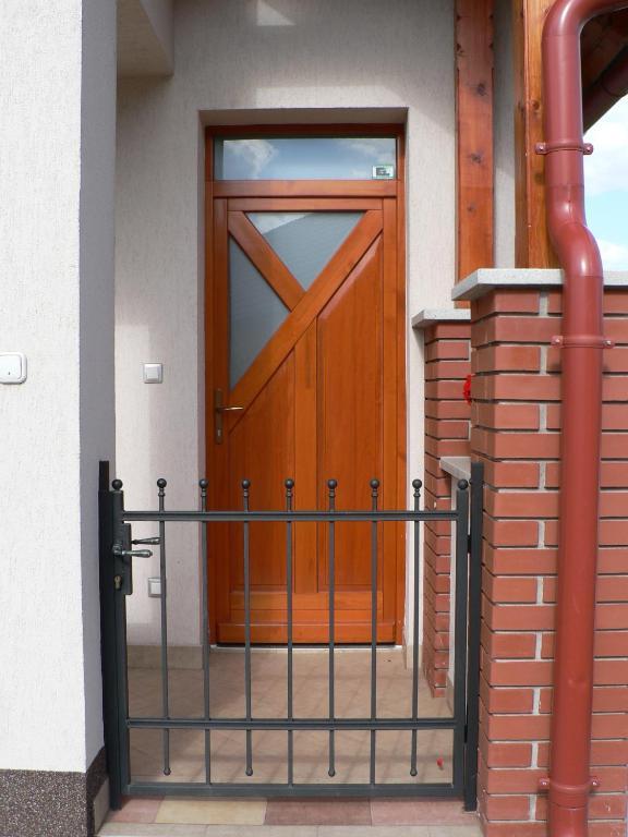 Oazis Apartmanok Mórahalom エクステリア 写真